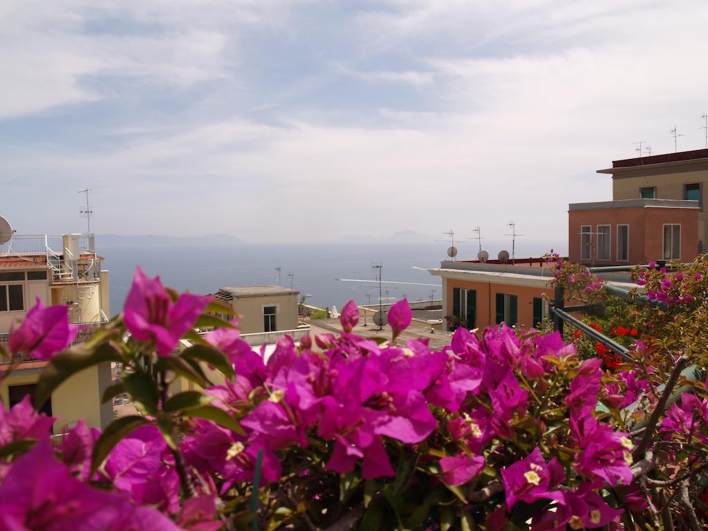 Una Terrazza Sul Golfo Νάπολη Δωμάτιο φωτογραφία